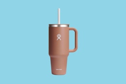 a hydroflask tumbler in the color sandy