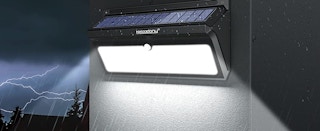 amazon outdoor lights 1673469962 1673469963 e1673469976244