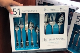 flatware set