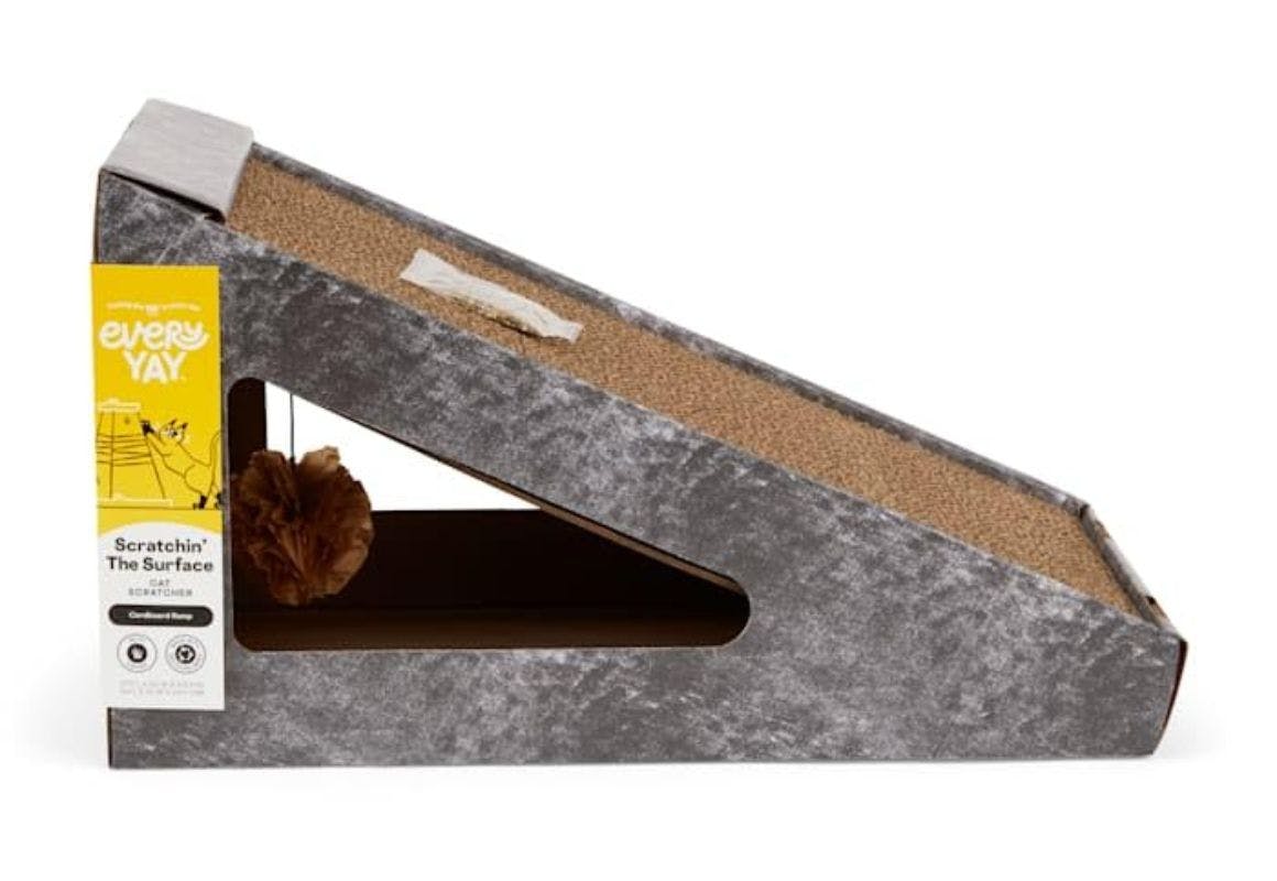 Cardboard Ramp Cat Scratcher