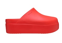 2 Crocs Women's Clogs