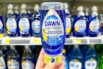 hand holding a bottle of dawn platinum dish soap