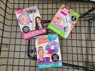 kids scrunchie, bracelet, and jewelry dish craft kits