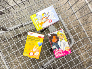 cvs-brand-bandages-barbie-bluey-kcl-9138