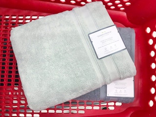 towels in Target shopping cart