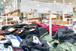 costco-clearance-apparel-section-1