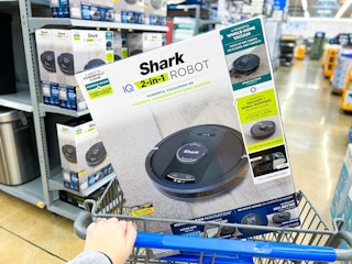 walmart-shark-robot-vacuum-2
