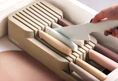 This $23 Carote Knife Set at Walmart Beats Amazon’s Price — Deal Ends Soon card image