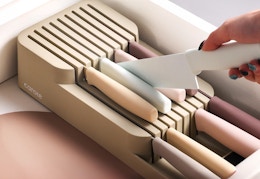 This $23 Carote Knife Set at Walmart Beats Amazon’s Price — Deal Ends Soon card image