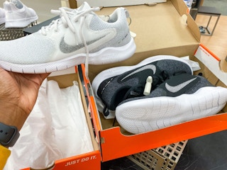 nike flex experience run 10 shoes 2022 store pic 01 1647373048 1647373048