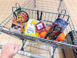 aldi-weekly-food-deals-041526-oranges-lemons-raspberries-1