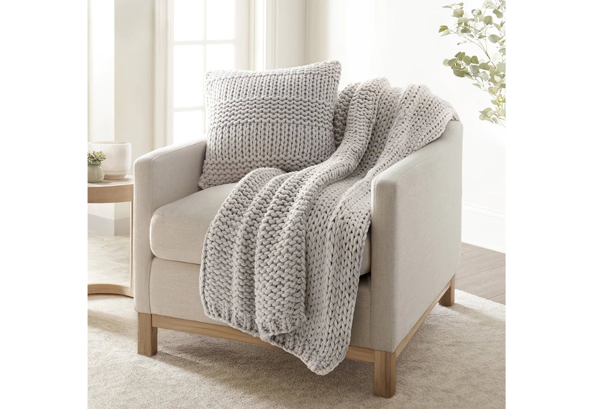 Linens & Hutch Throw Blanket