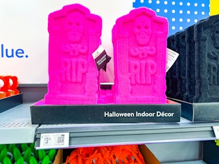 walmart-halloween-dollar-spot-kcl-18