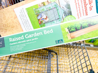aldi-garden-bed