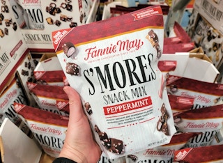 sams club fannie may smores snack mix 2021 sv 1636125320 1636125320
