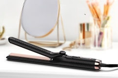 Airflow Styler Curling Iron Drops to $22 After 50% Off Amazon Promo Code card image