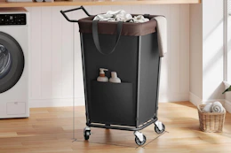 Rolling Hamper B0DX162VFB