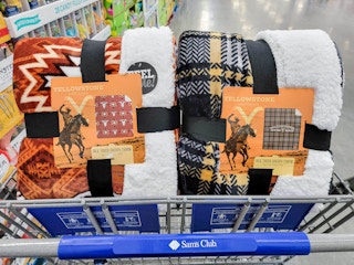 yellowstone blankets in a cart
