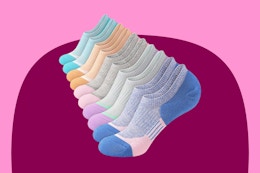B0CLL8BGLJ Five pairs of No show socks in different pastel color combinations