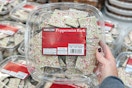 costco-kirkland-signature-peppermint-bark