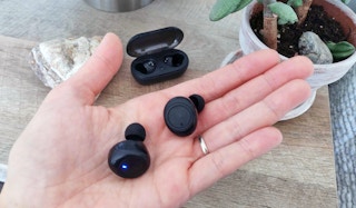 boom-buds-earphones-free-061721