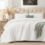 Queen Fleece Comforter Set