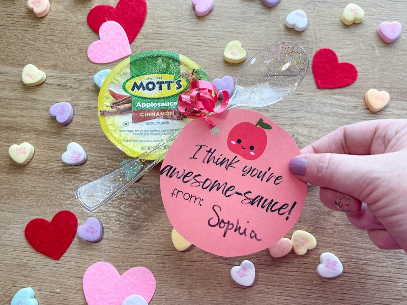 diy valentines made from applesauce 