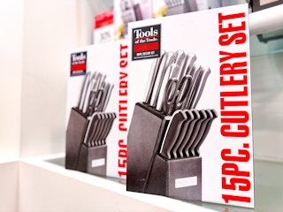 aa 15-piece tools of the trade cutlery set