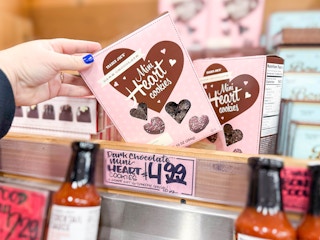 trader-joes-valentine-24