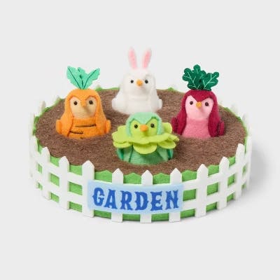 Spritz Easter Decorative Garden Set