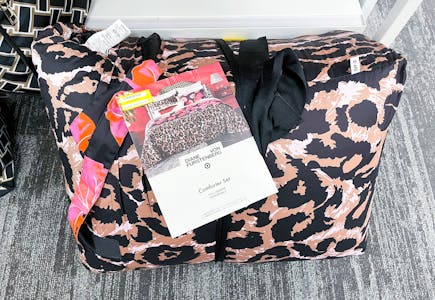 DVF for Target Comforter Set