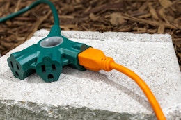 8-Foot Philips Outdoor Extension Cord, Just $10.98 on Amazon card image