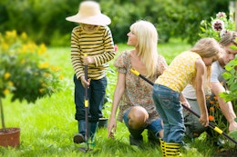 Garden Hoe With Adjustable Handle, Only $12 With Amazon Promo Code card image