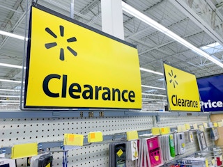 clearance sign in walmart aisle