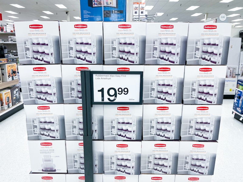 rubbermaid-30-piece-black-friday-set-target4