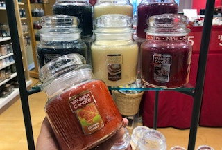 yankee-candle-medium-jar-candles-sale-2020