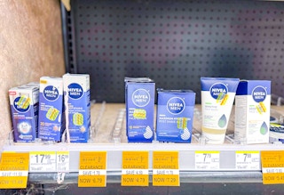 walgreens-clearance-deals-feb-kcl-9743