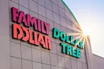 family dollar dollar tree combo store sign