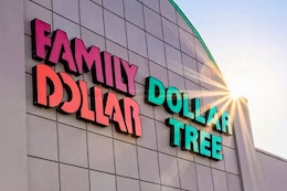 family dollar dollar tree combo store sign