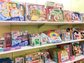 zulily-melissa-doug-toy-sale-featured-image-august-2022-1
