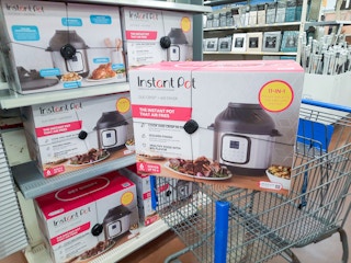instant pot duo crisper in walmart cart