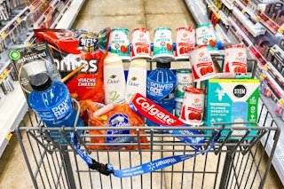 freebies haul in shopping cart