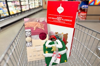 aldi-holiday-pet-deals-pet-sweat-shirt-cat-warming-mat-cat-playhouse