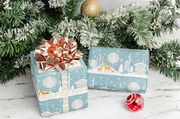 Reversible Christmas Wrapping Paper B0B2PB4813