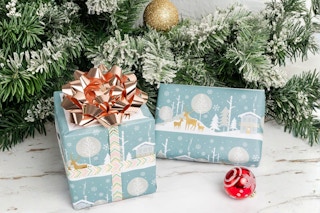 Reversible Christmas Wrapping Paper B0B2PB4813