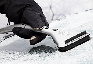 tanga-heated-ice-scraper-jan-2023