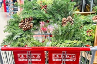 costco 28 inch Mixed Evergreen Wreath