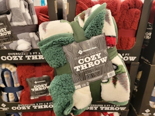 sams club cozy throw 2021 sv 1639847125 1639847125