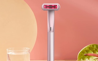 amazon red light facial wand 1680029887 1680029888 e1680029924433