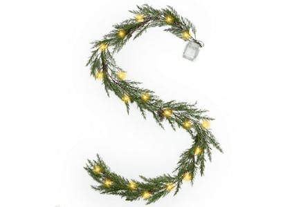 Prelit Christmas Garland